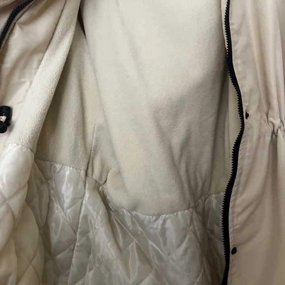 Classic Cream Long Jacket Lightweight Versatile - Picture 2 of 5